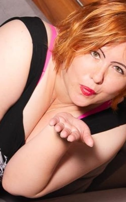 Scharfe Frauen suchen jetzt einen Live Sexchat vor der Cam